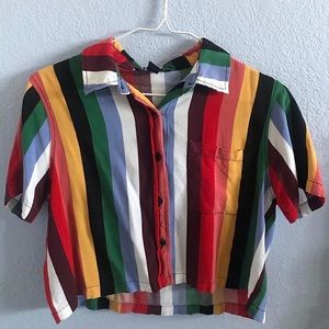 *SOLD* BUTTON UP CROP TOP F21